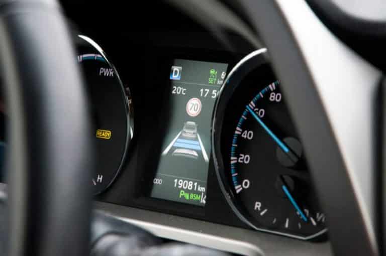 Does Hyundai Elantra Have Adaptive Cruise Control? (Let’S See)