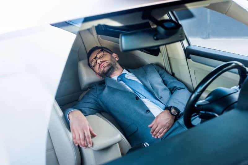 Sleep In A Hyundai Elantra