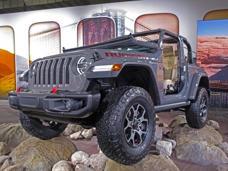 Does Jeep Wrangler Come With Hard And Soft Tops