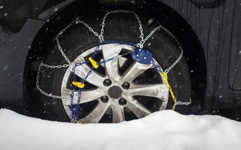 How Many Inches Of Snow Requires Chains