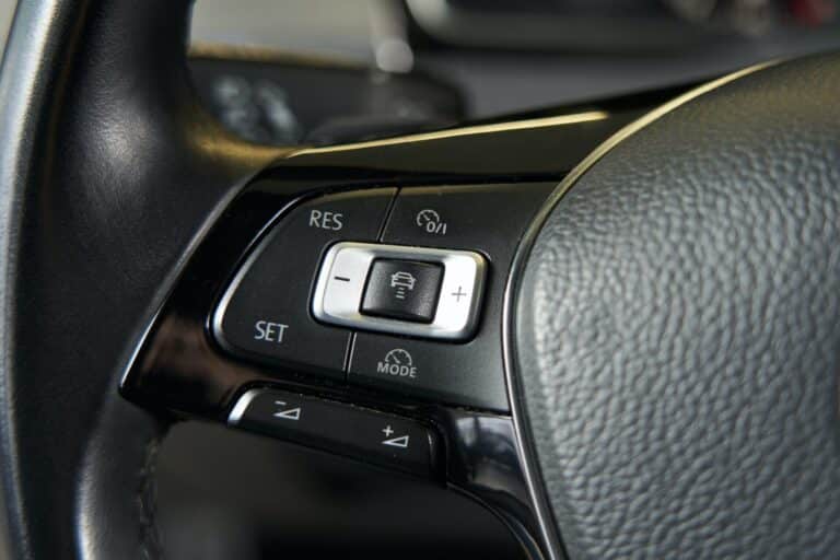 Does Cadillac Xt6 Have Adaptive Cruise Control? (Explained)